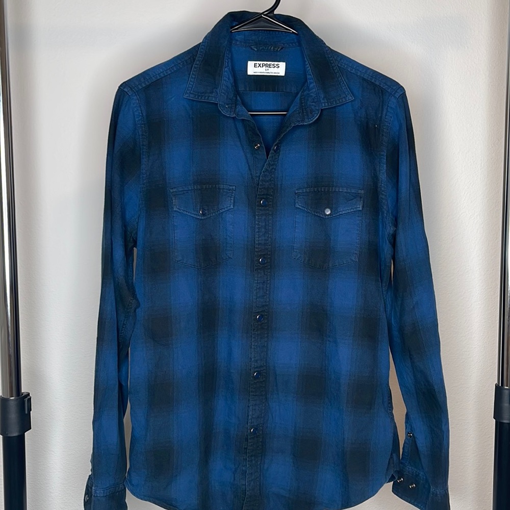 EXPRESS Long Sleeve (Dress Shirt)